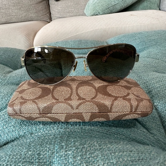 COACH Women’s CHRISTINA SUNGLASSES L103 with case - Aviators - Gold and Brown - Picture 1 of 6